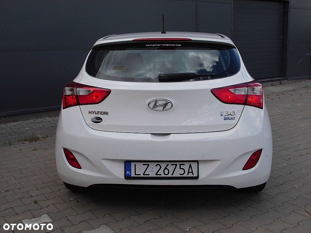 Hyundai i30 1.6 CRDi Fifa World Cup Edition - 21