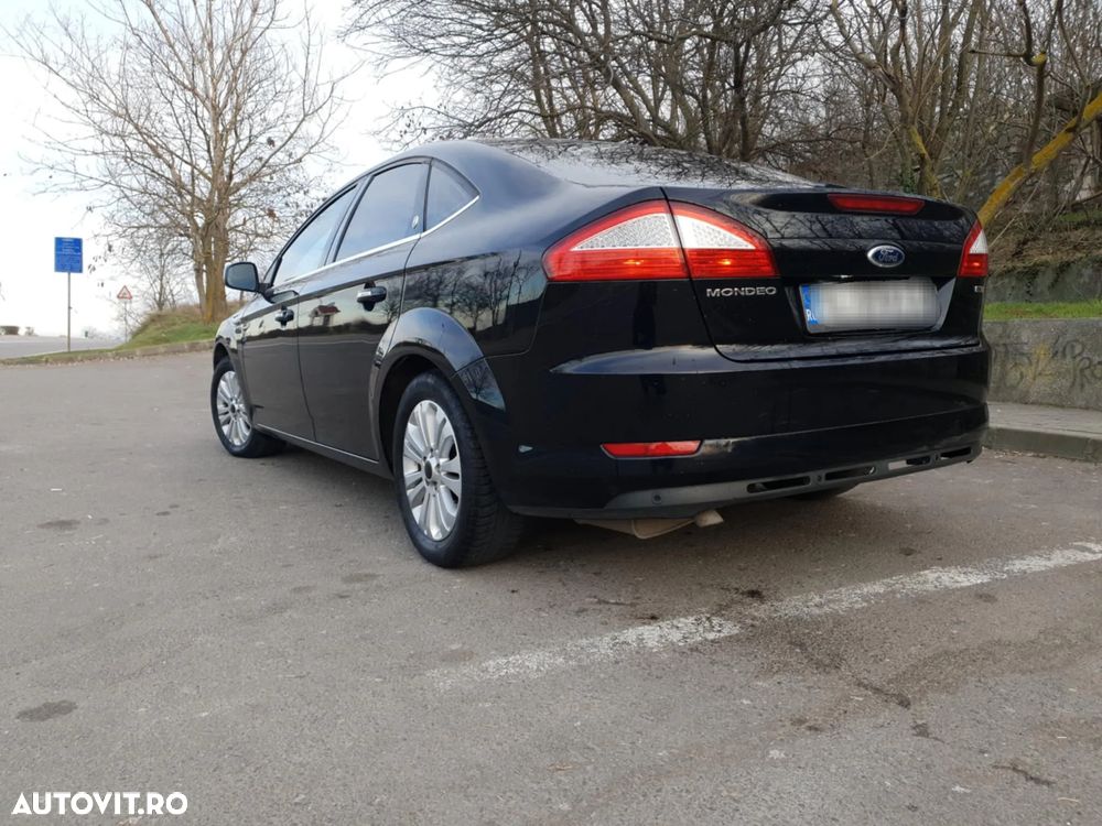 Ford Mondeo - 8