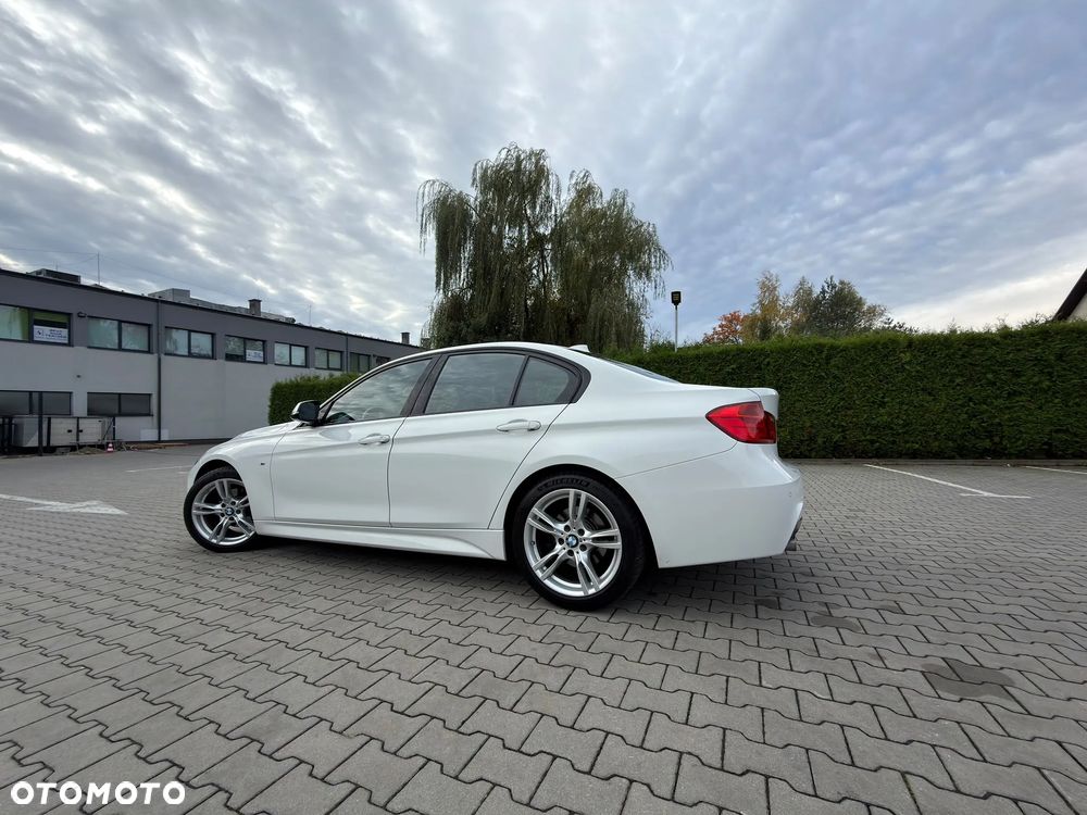 BMW Seria 3 - 37
