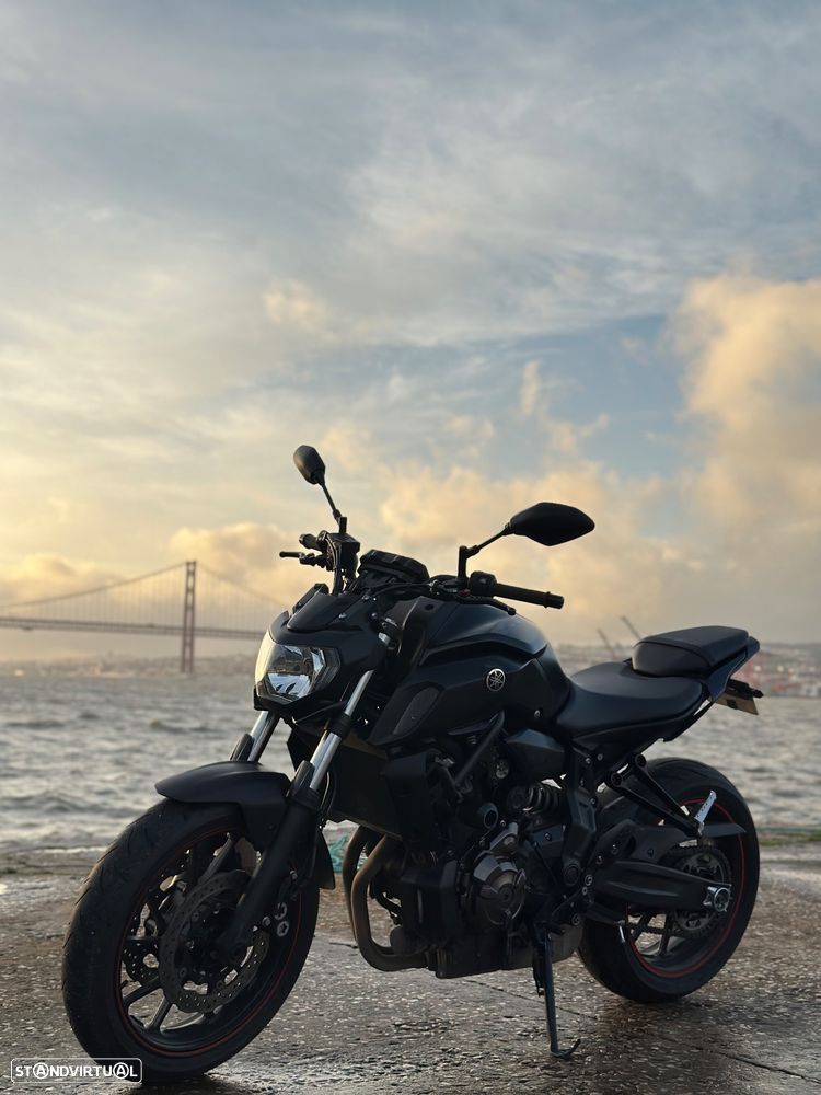 Yamaha MT-07 - 1