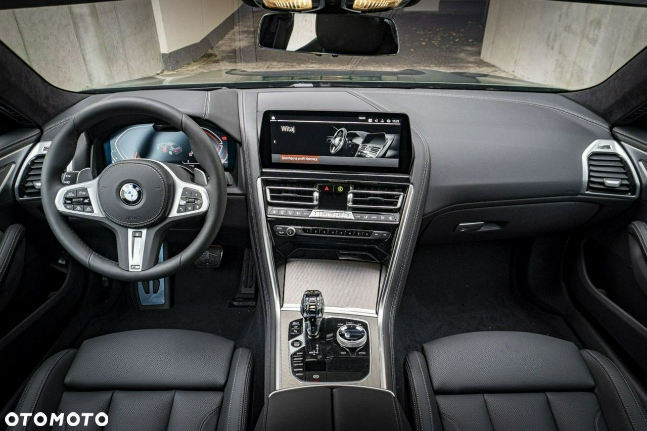 BMW Seria 8 - 12