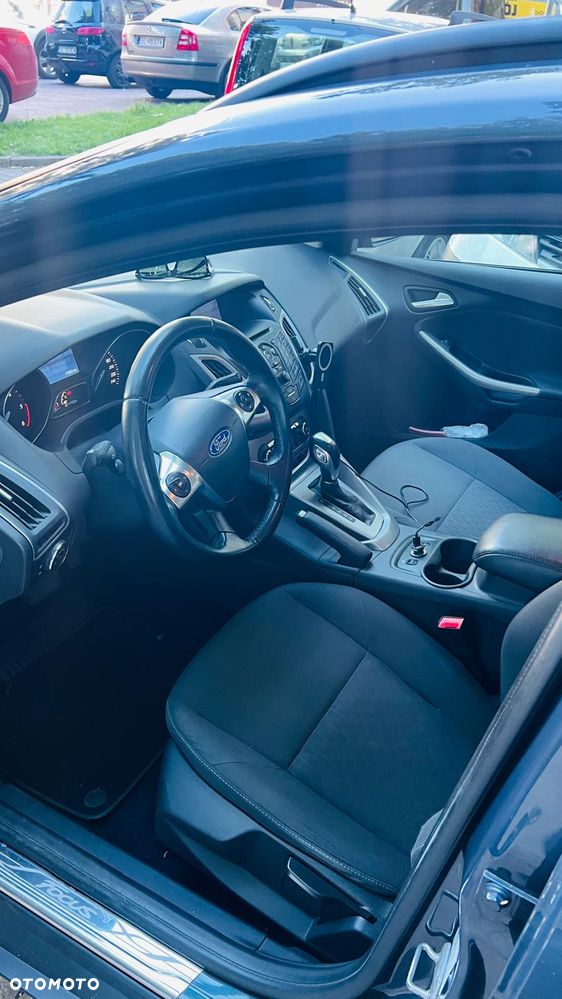 Ford Focus - 8