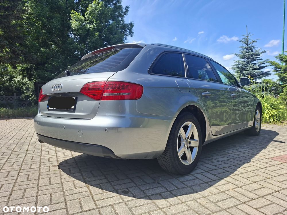 Audi A4 Avant - 6