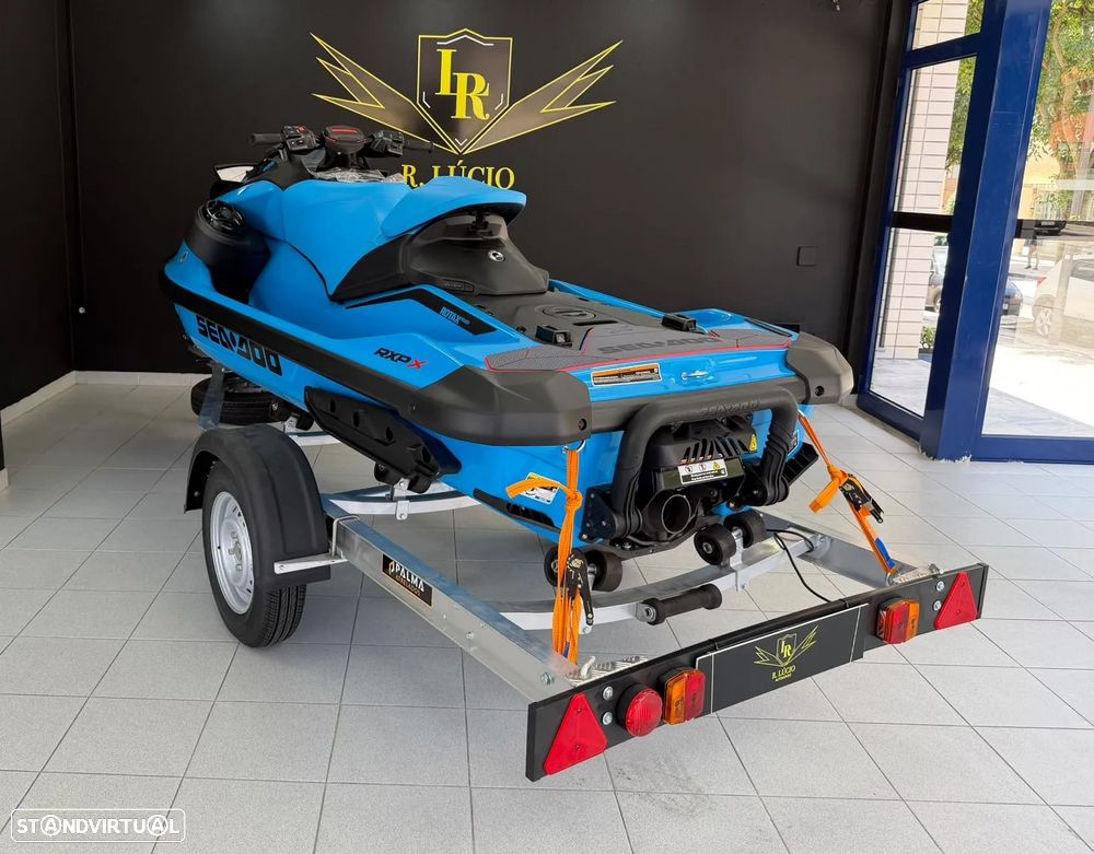 Sea-Doo RXP- X 325 - 7