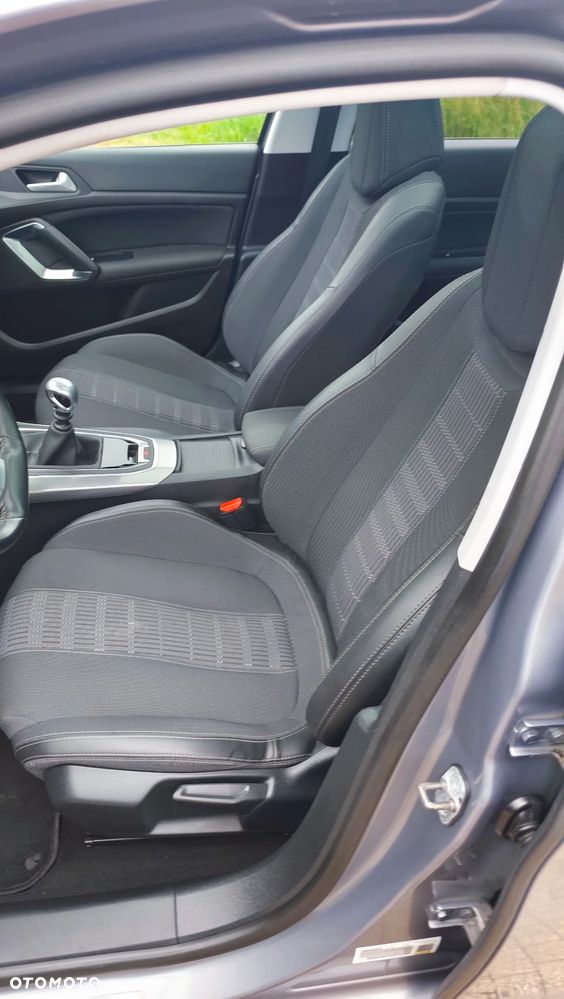 Peugeot 308 BlueHDi 120 Stop & Start Business-Line - 41