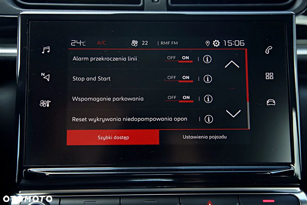 Citroën C3 1.2 PureTech Shine EAT6 - 33
