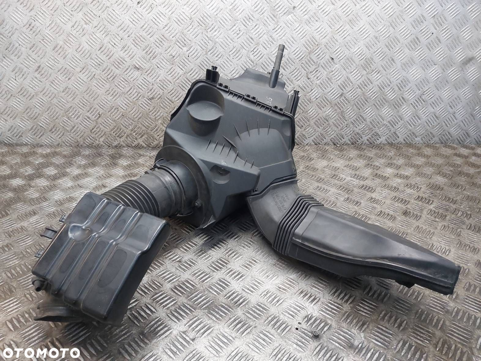 OBUDOWA FILTRA POWIETRZA + RURA DOLOT AUDI A6 C6 3.2 FSI 4F0133835F - 6