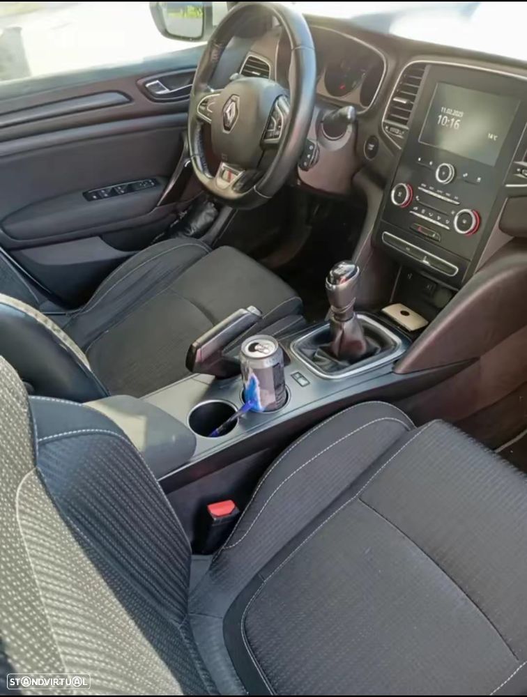 Renault Mégane Sport Tourer ENERGY dCi 130 BUSINESS - 7