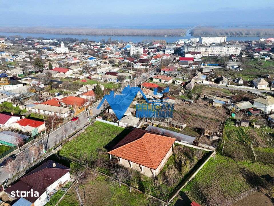 Vila LA ROSU in MAHMUDIA - DELTA DUNARII, teren 1376MP - Imagine principală: 4/18