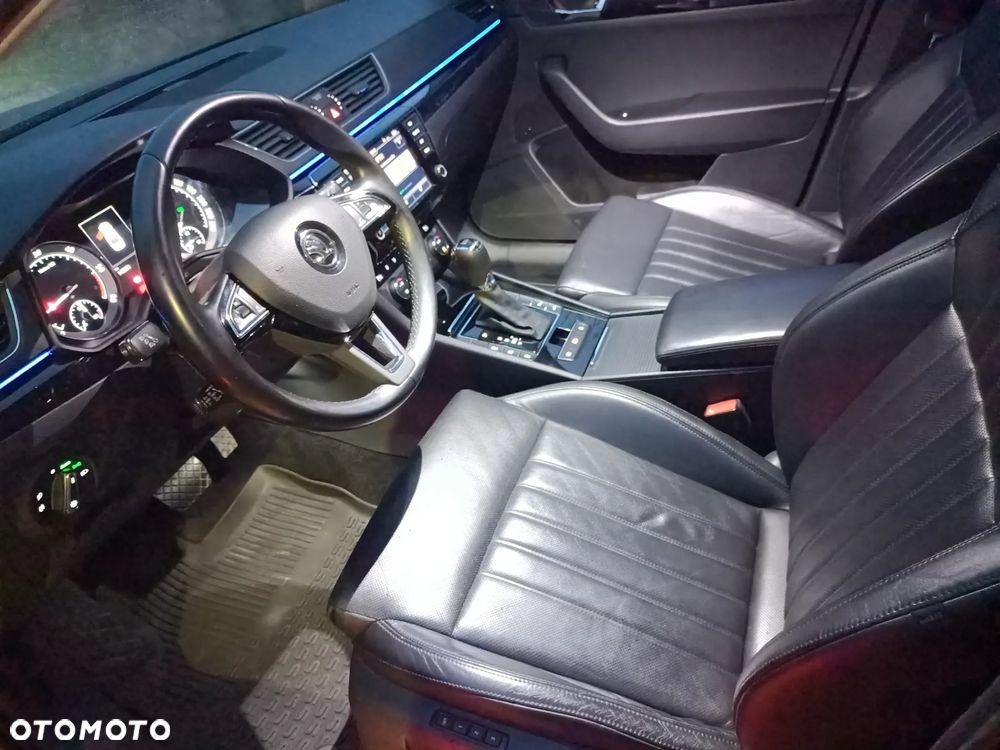 Skoda Superb 2.0 TDI L&K DSG - 7