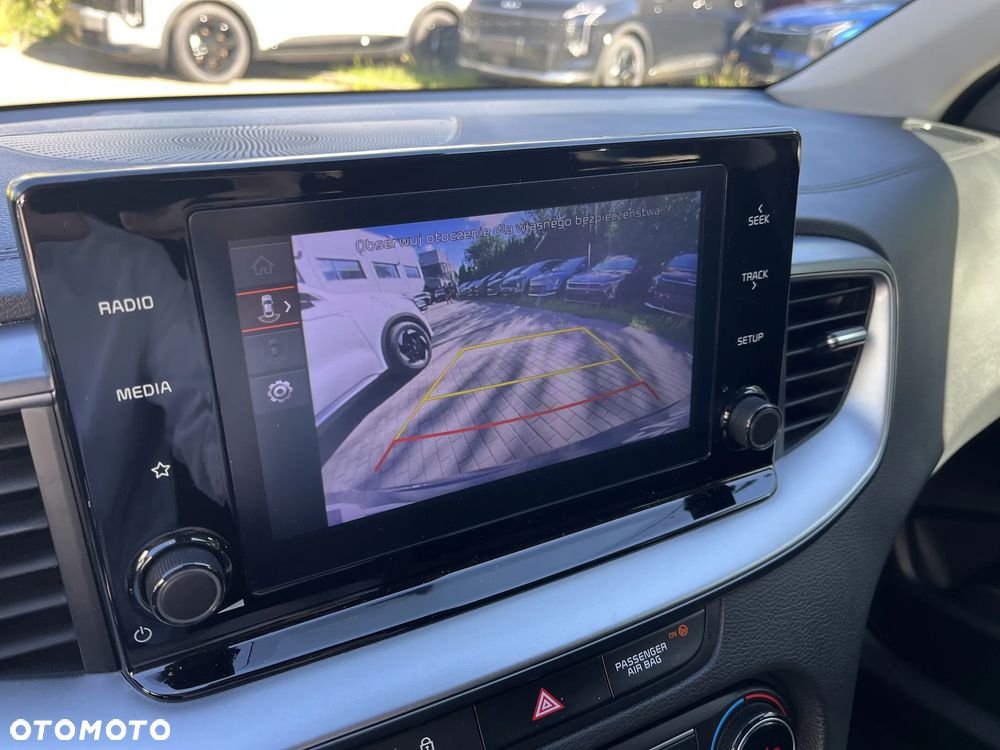 Kia XCeed 1.5 T-GDI M - 20