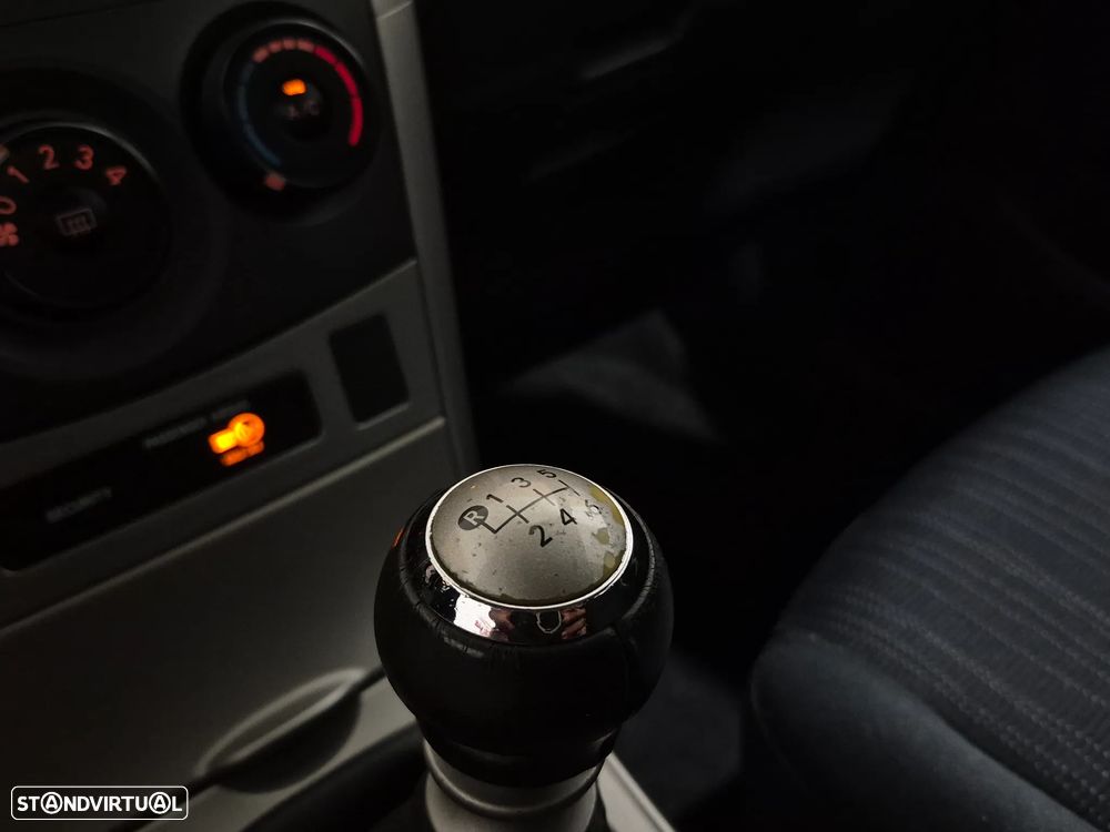 Toyota Corolla 1.33 VVT-i Luna+VSC - 15