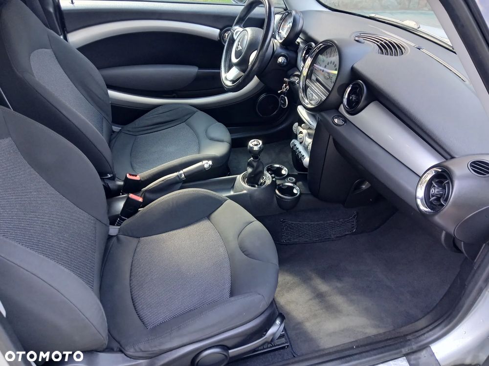 MINI Clubman - 16