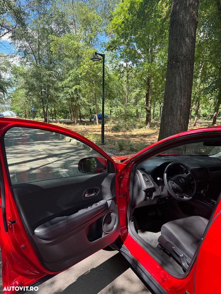 Honda HR-V 1.5 i-VTEC 4x2 CVT Elegance - 21