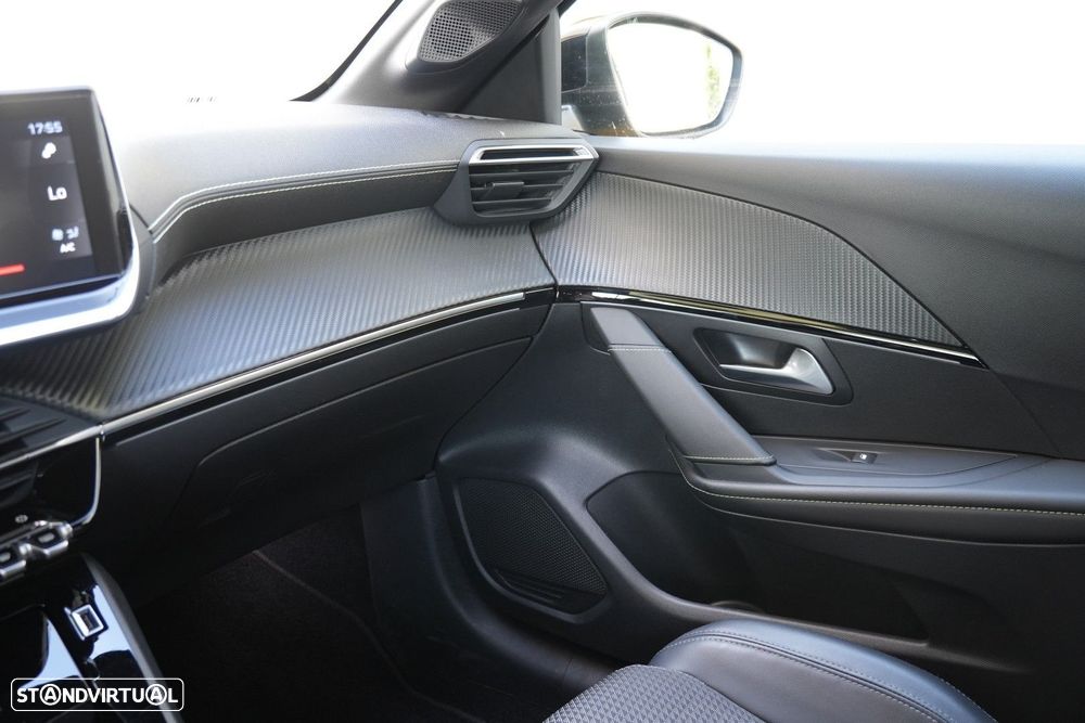 Peugeot 208 1.2 PureTech GT Line - 30