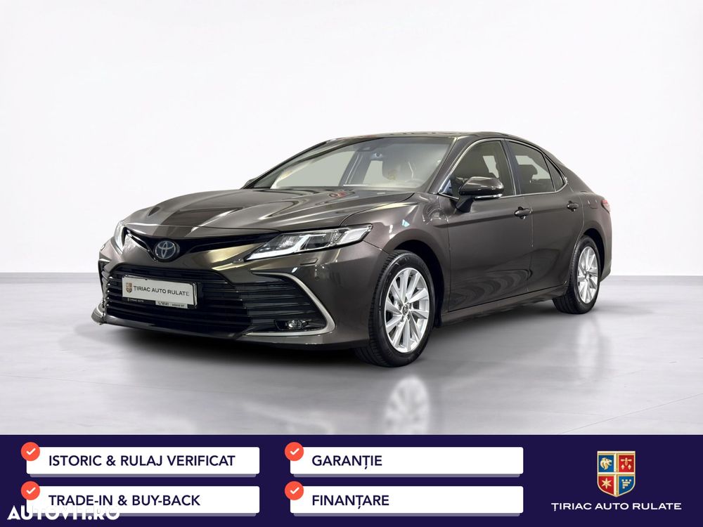 Toyota Camry - 2