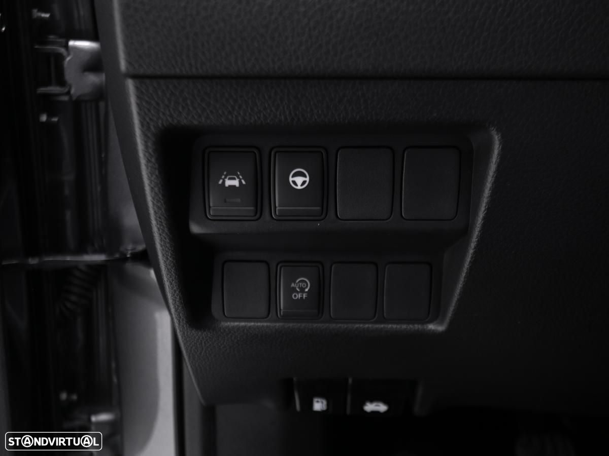 Nissan Qashqai 1.5 dCi N-Tec - 17