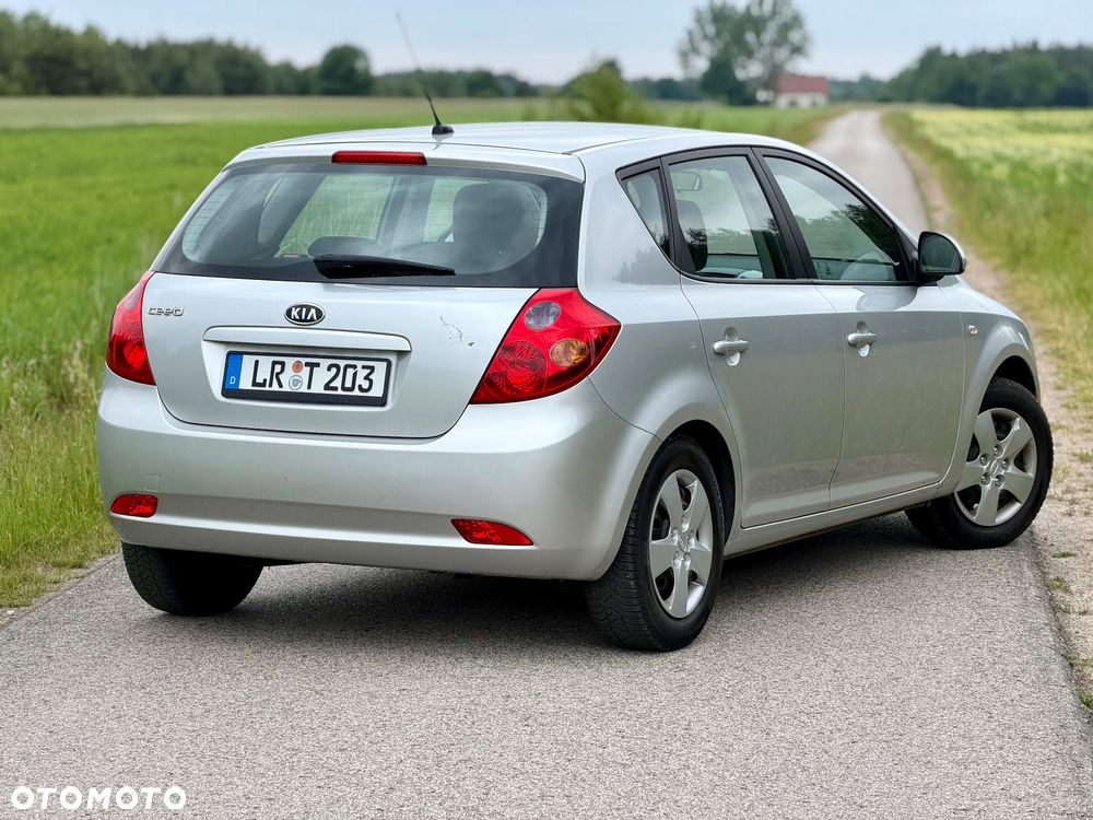 Kia Ceed 1.4 CVVT LX - 3