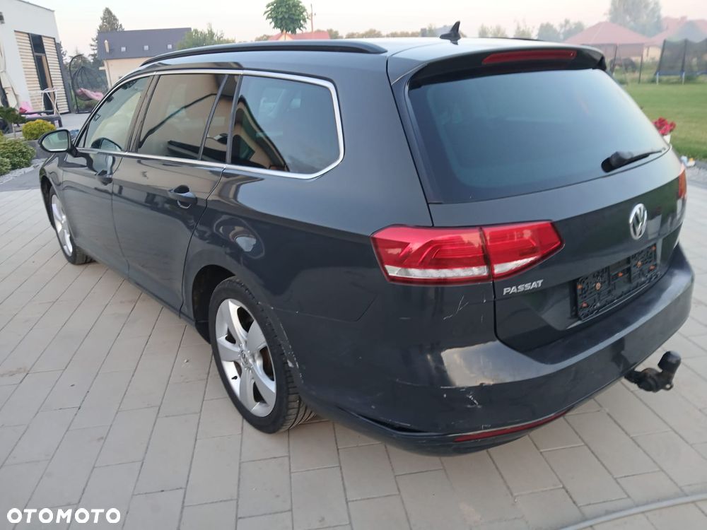 Volkswagen Passat 2.0 TDI (BlueMotion Technology) Comfortline - 7