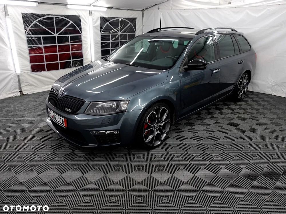 Skoda Octavia 2.0 TDI 4x4 RS Challenge DSG - 2