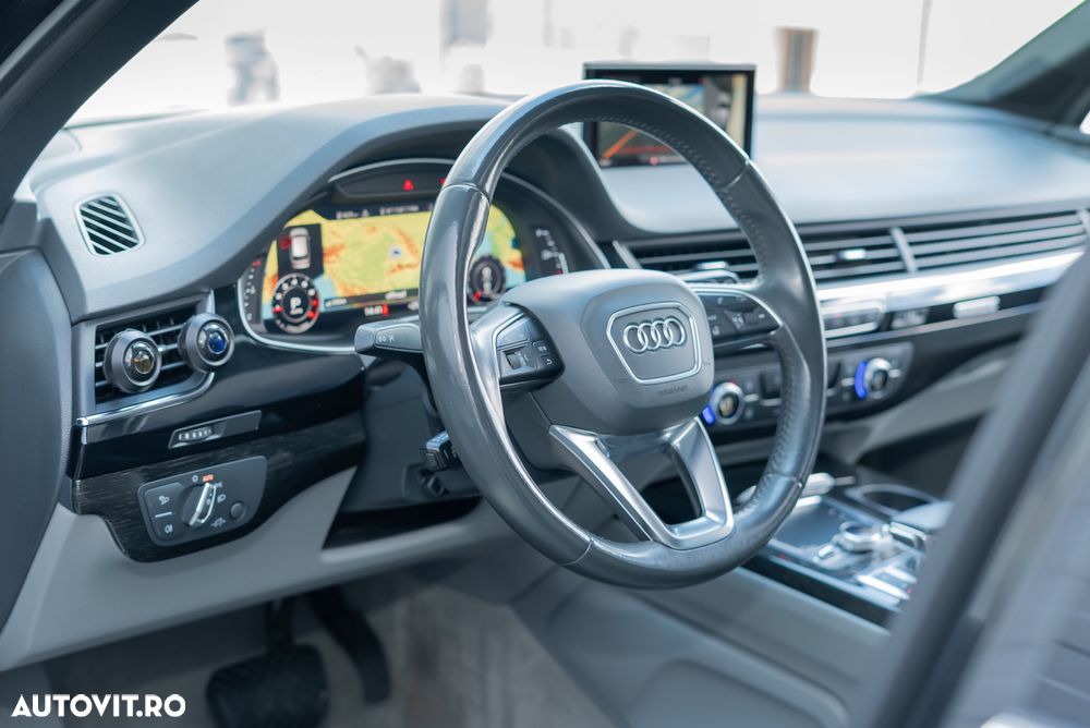 Audi Q7 - 6