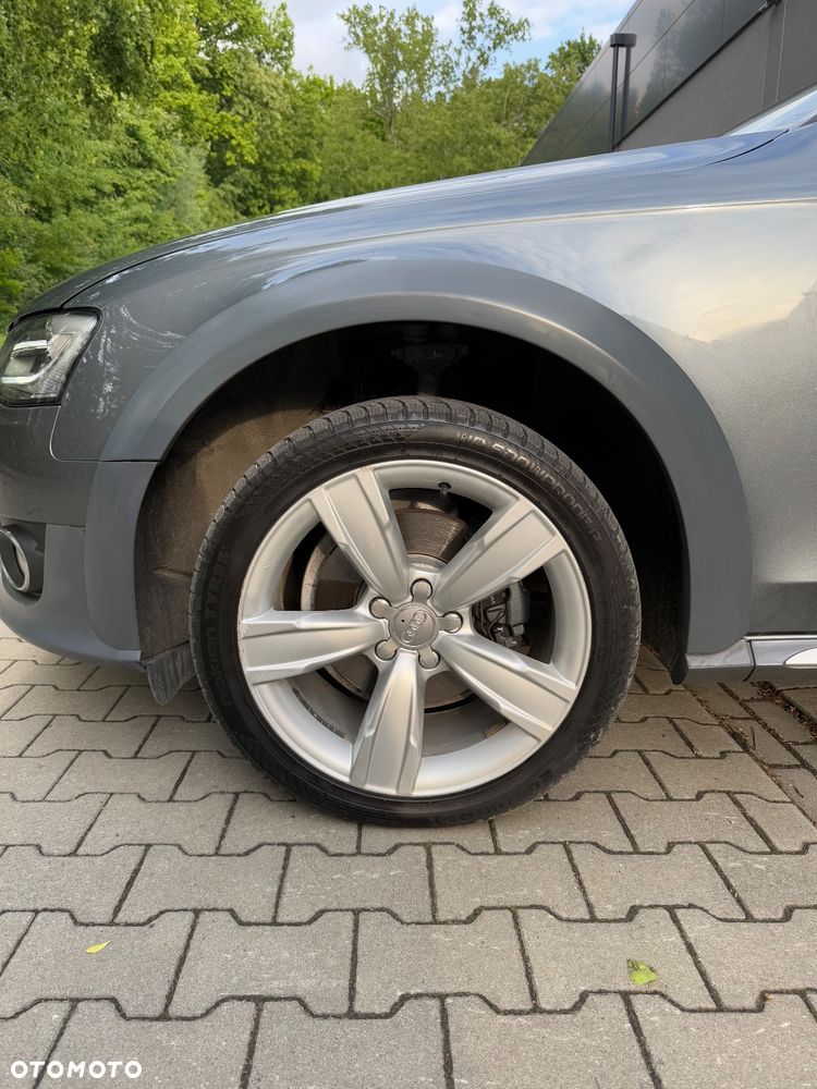 Audi A4 Allroad - 8