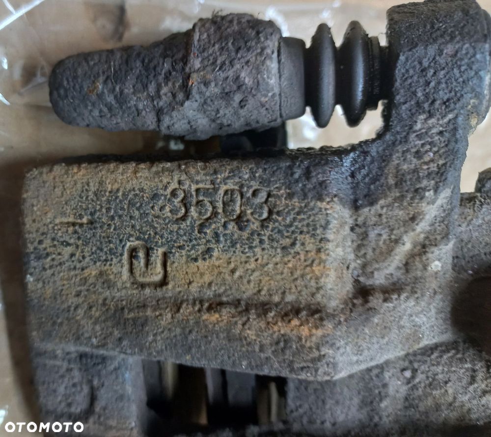 Caliber zacisk hamulcowy tylny tył 2,0CRD Dodge 3503, 8326 - 2