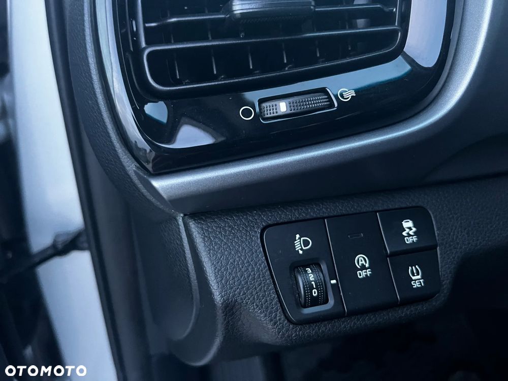 Kia Stonic 1.0 T-GDI L Business Line DCT - 25