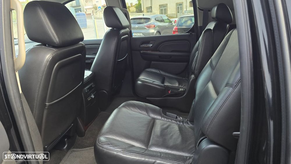Cadillac Escalade 6.2 V8 Elegance - 8