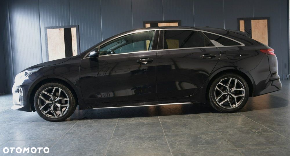 Kia ProCeed 1.6 CRDi GT Line DCT - 13