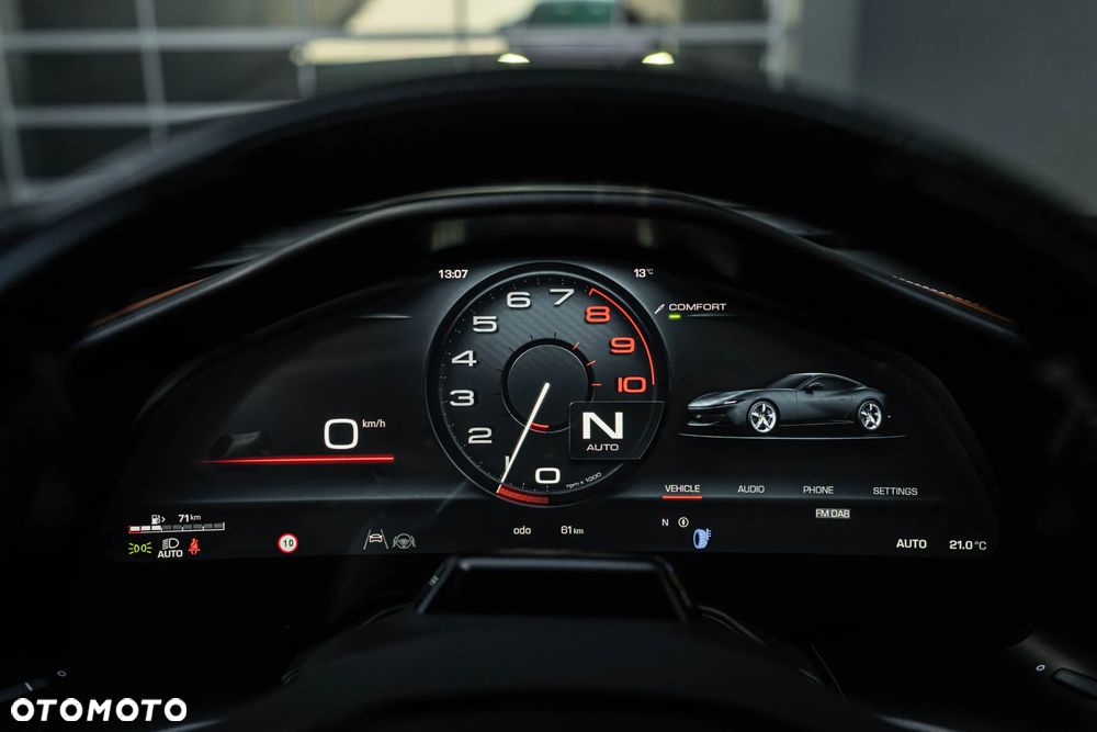 Ferrari Amalfi - 30