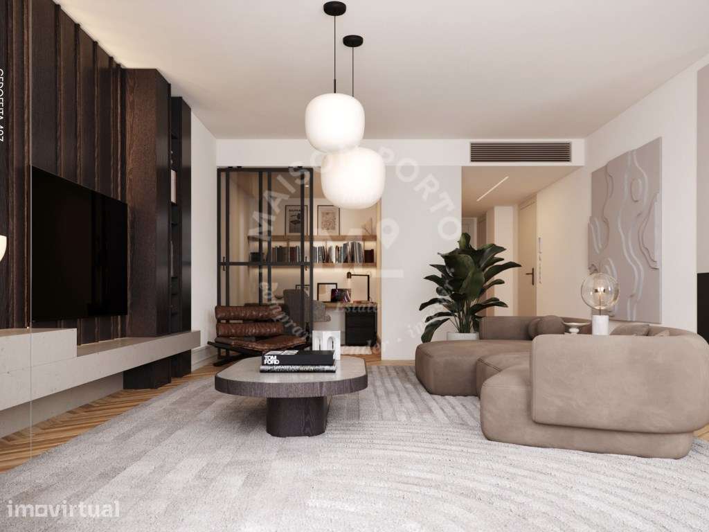 Apartamento T2+1 com Varanda e 1 Lugar de Garagem em Cedofeita, Porto - Grande imagem: 3/6