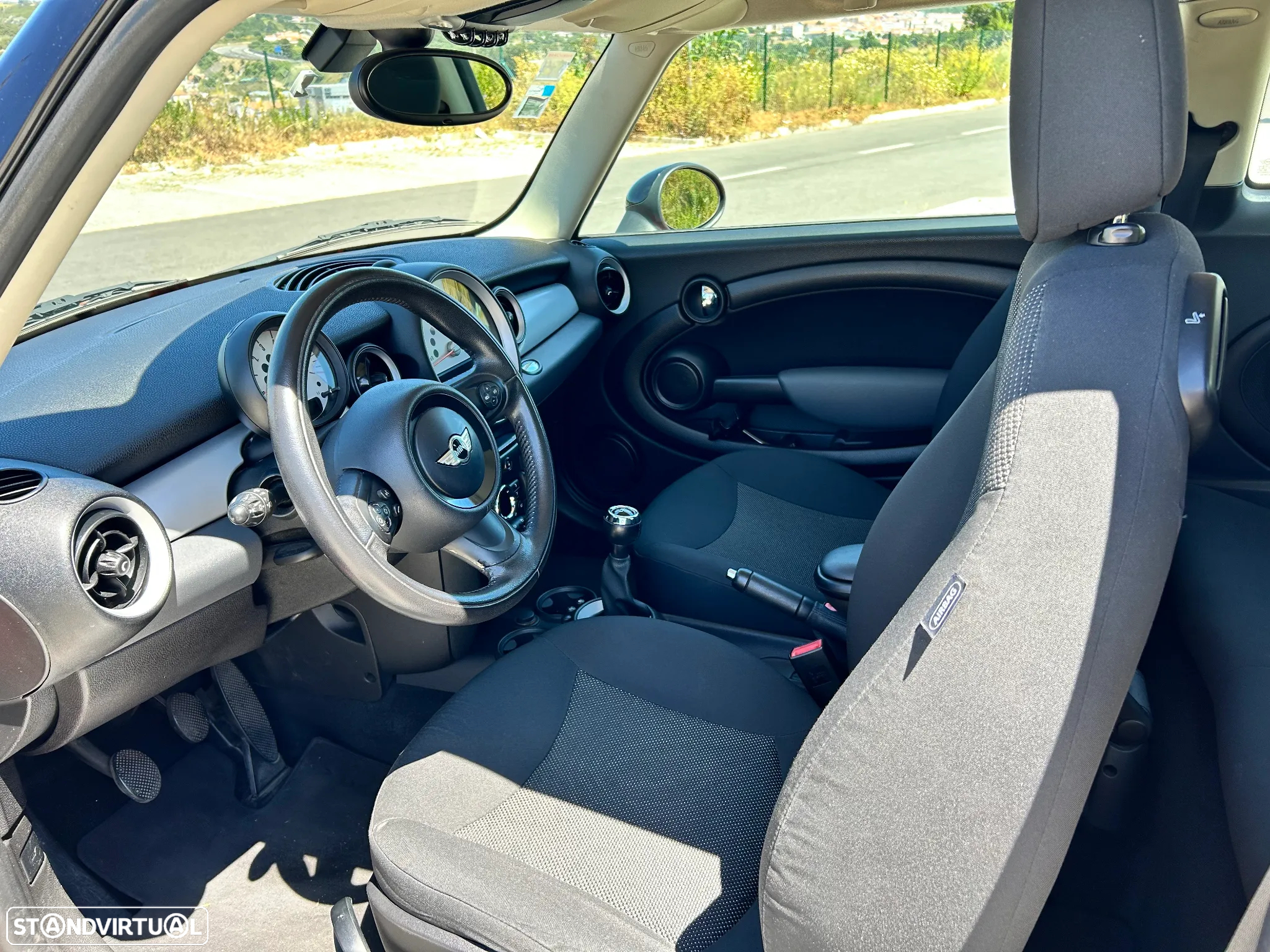 MINI 3 Portas Cooper D - 9