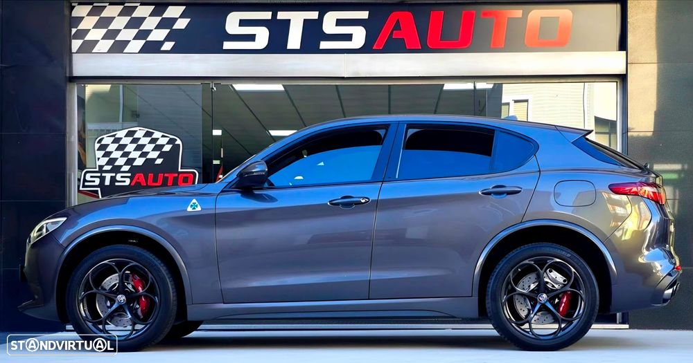 Alfa Romeo Stelvio V6 2.9 Bi-Turbo AT8-Q4 Quadrifoglio - 60