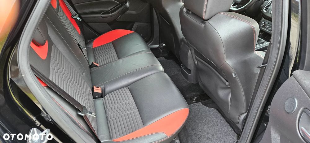 Ford Focus 2.0 TDCi ST-2 - 34