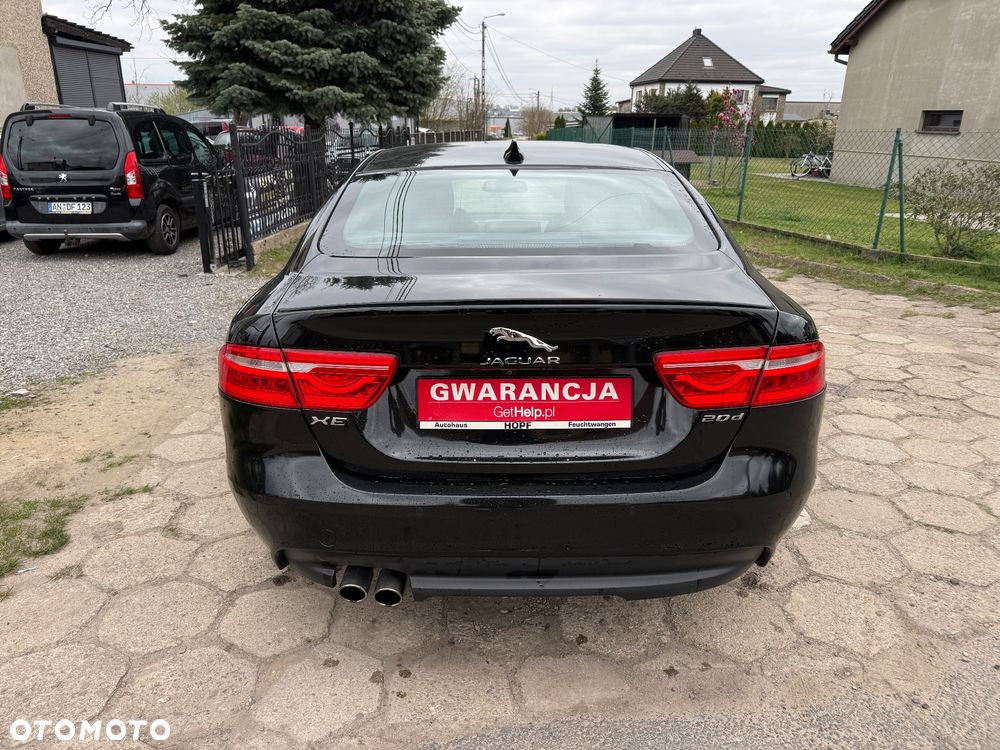 Jaguar XE 20d R-Sport - 7