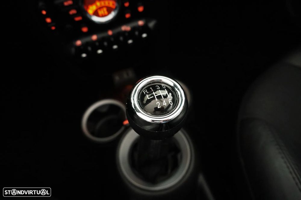 MINI Cabrio Cooper D - 17