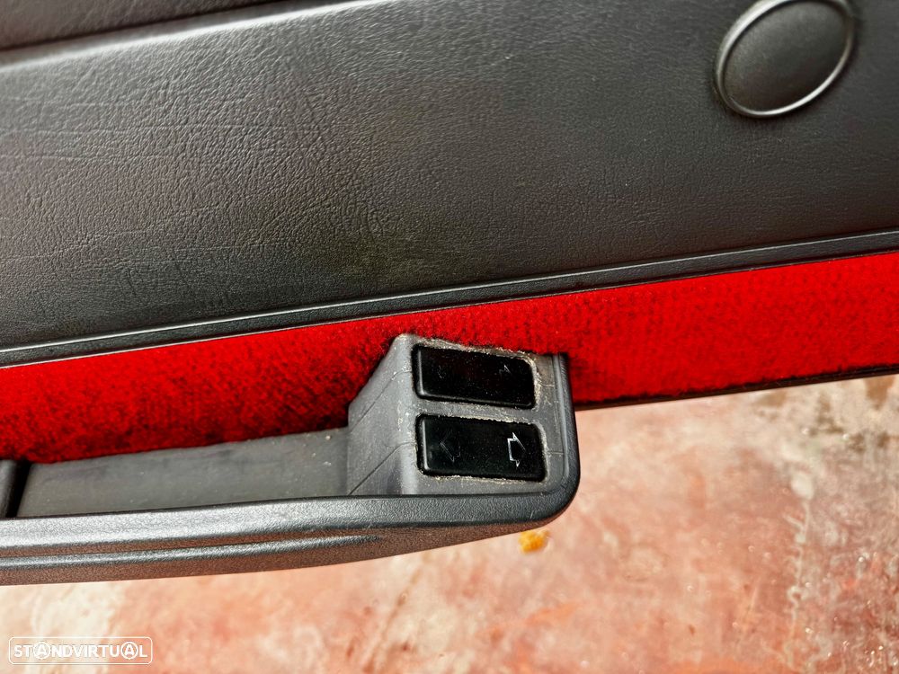 Peugeot 205 1.9 GTi - 24