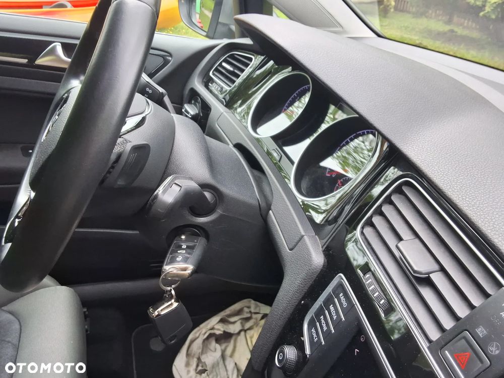 Volkswagen Golf 1.4 TSI (BlueMotion Technology) DSG Highline - 33
