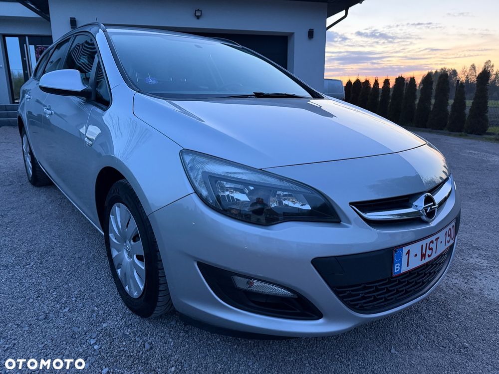 Opel Astra 1.4 Enjoy EU6 - 19