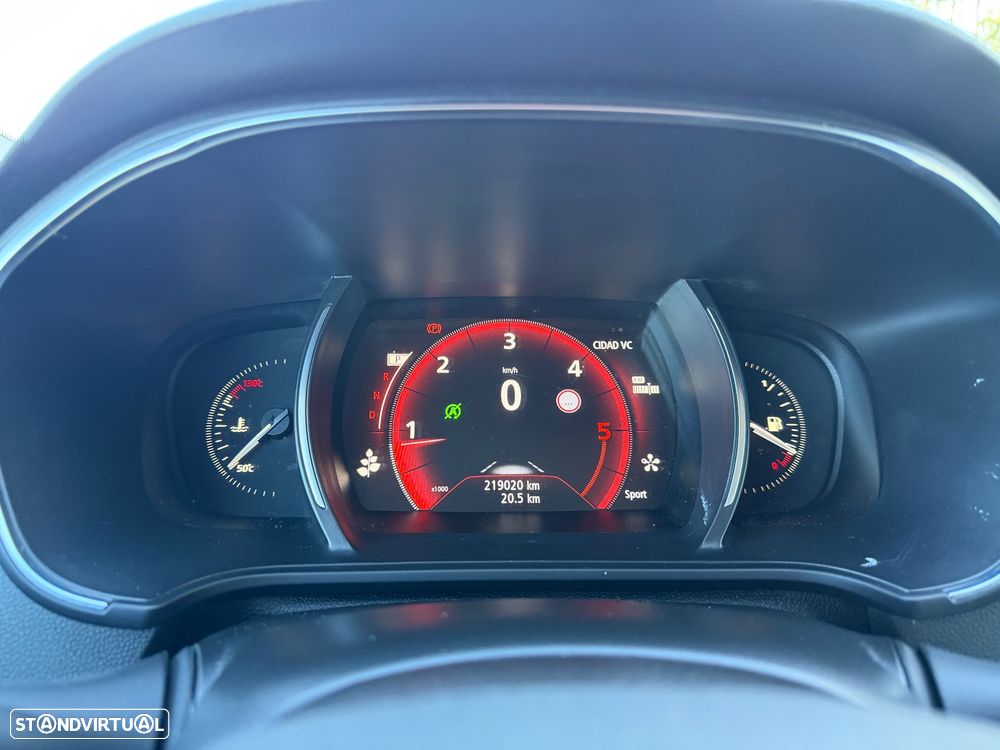 Renault Mégane Sport Tourer dCi 110 FAP EDC Dynamique - 14