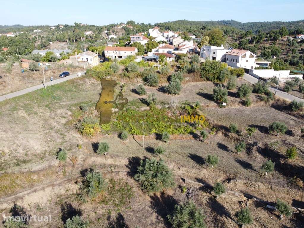 Terreno com licença de construção aprovada e vista panorâmica sobre... - Grande imagem: 5/43