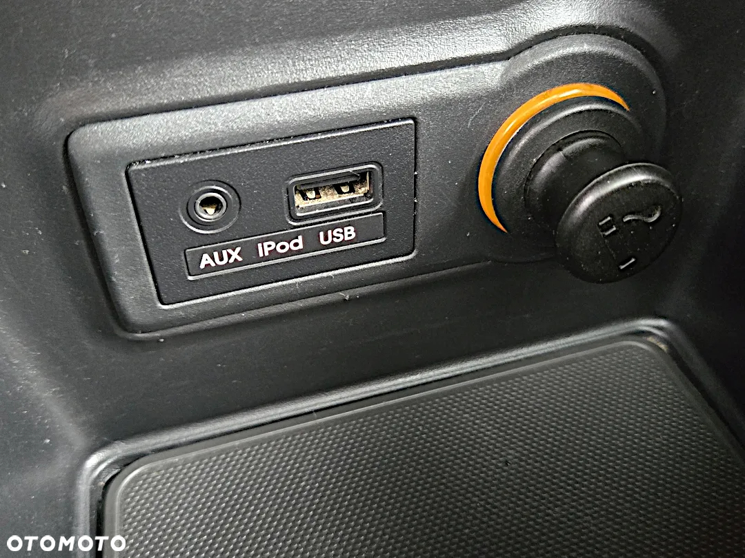 Kia Venga 1.4 L - 24