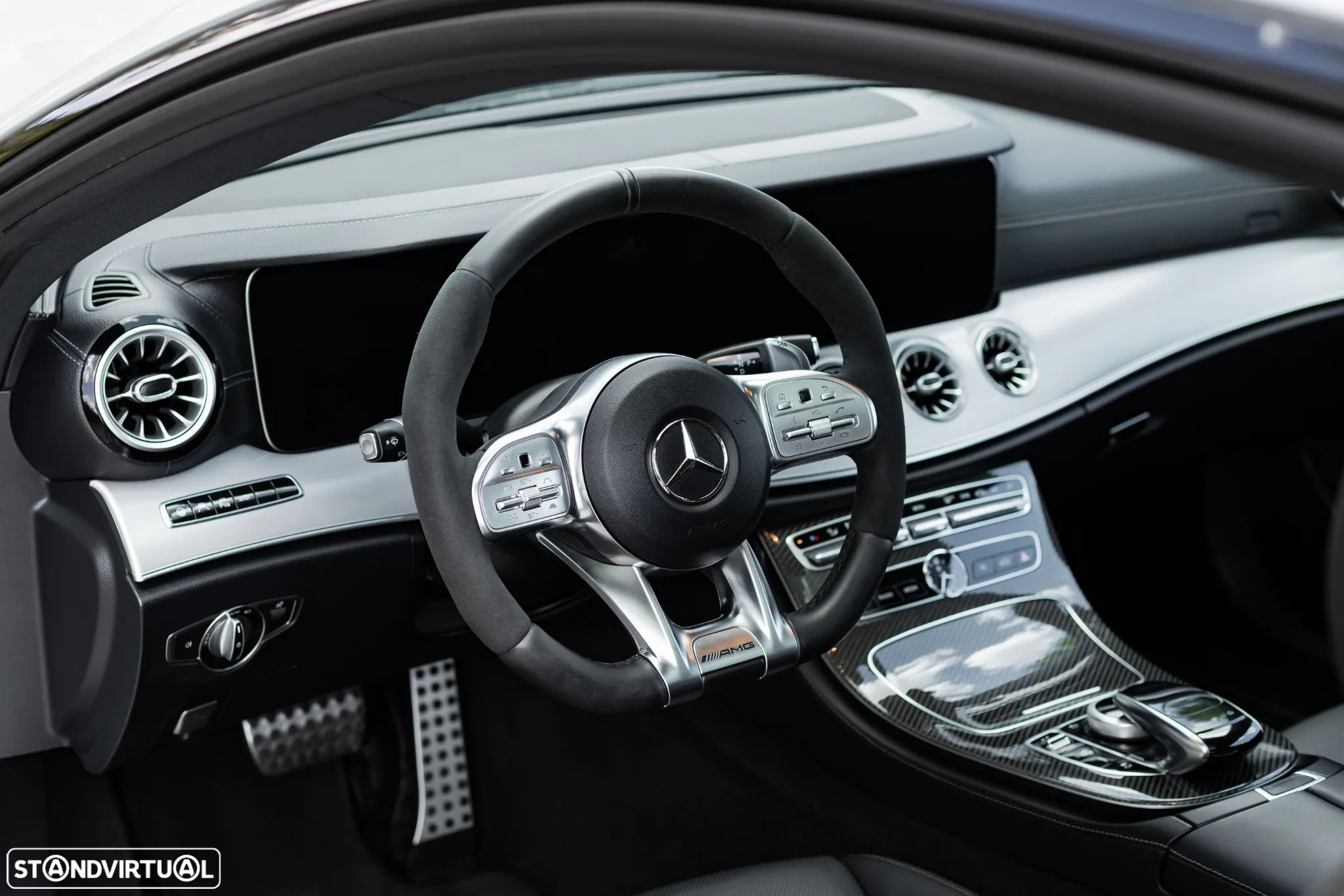 Mercedes-Benz E 53 AMG 4-Matic+ - 13
