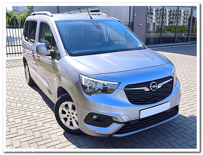 Opel Combo 1.5 D 75kW GS - 9