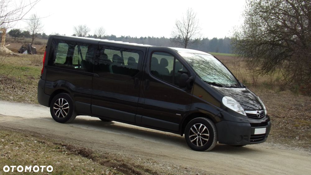 Opel Vivaro - 12