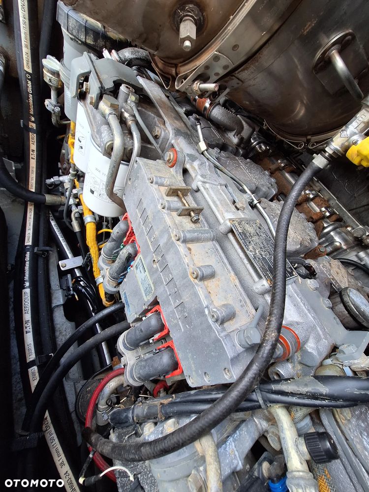 Liebherr L566 566 bardzo dobry stan, centralne smarowanie, bardzo dobre opony - 11