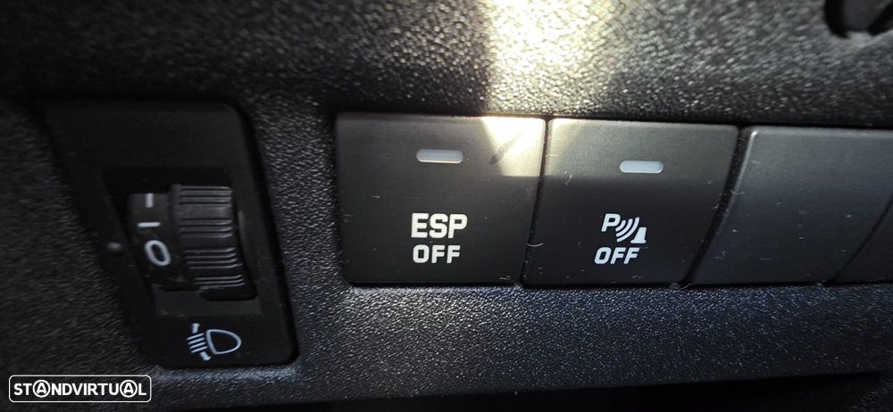 Citroën C4 1.6 HDi VTR Pack - 25