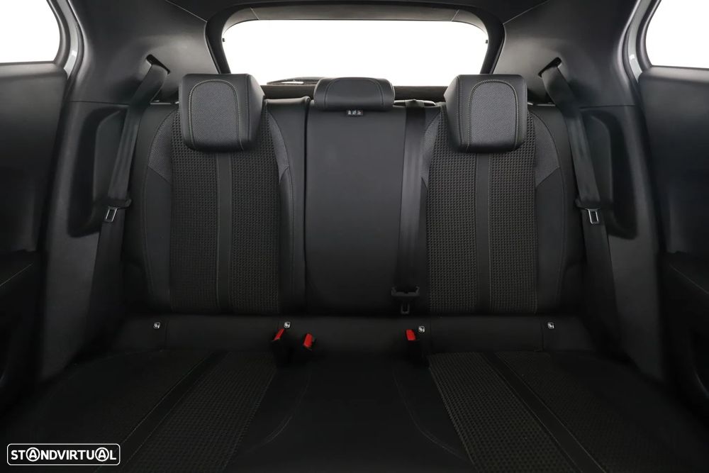 Peugeot 2008 1.2 PureTech GT Line - 14