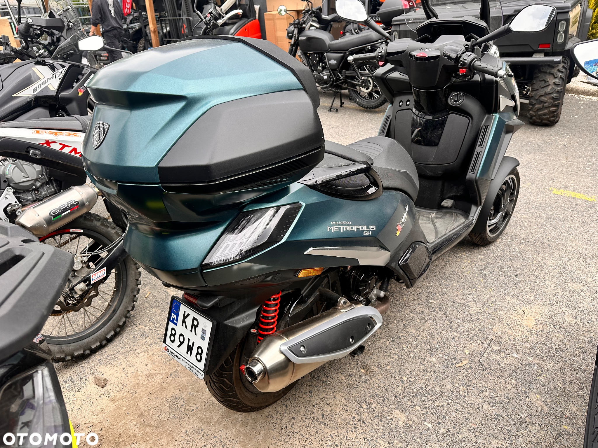 Peugeot Metropolis - 6